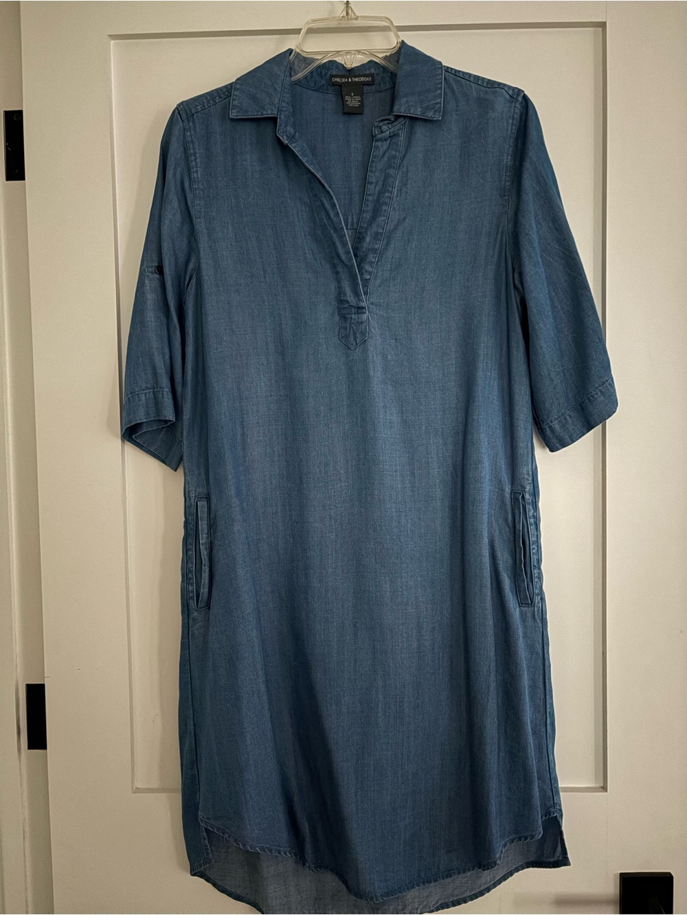 Chelsea and Theodore  Blue Chambray Tunic Dress. Size Small